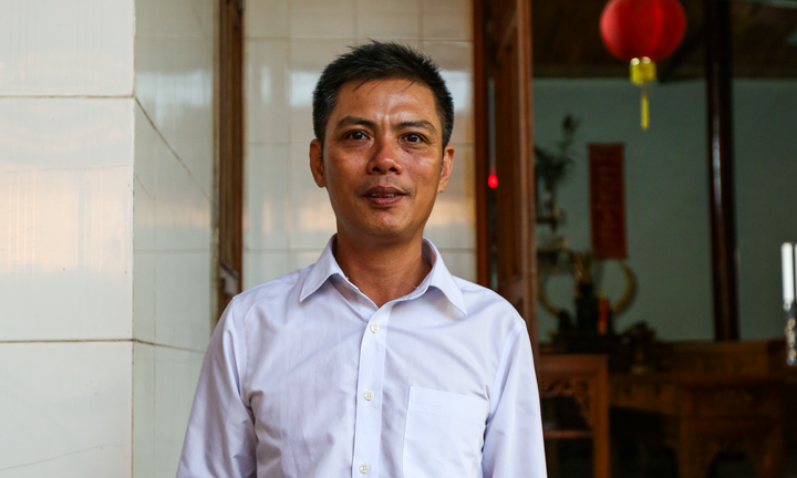 Kỳ thi tốt nghiệp đặc biệt của trưởng thôn 46 tuổi