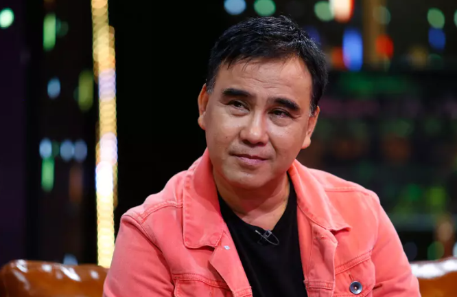 MC Quyền Linh: 'Tôi từng đi làm soát vé cho show diễn của nhóm Mây Trắng'