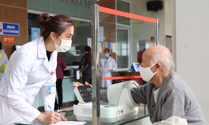 Giá khám chữa bệnh yêu cầu cao nhất 500 nghìn đồng, giường bệnh 4 triệu