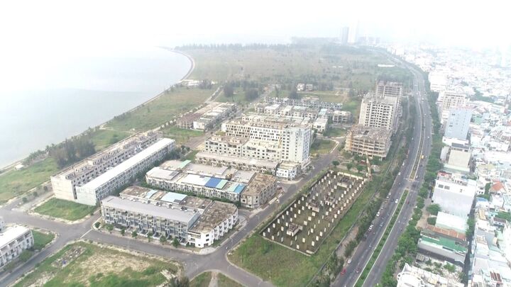 Cảnh hoang tàn ‘siêu dự án’ khu đô thị lấn biển Đà Nẵng