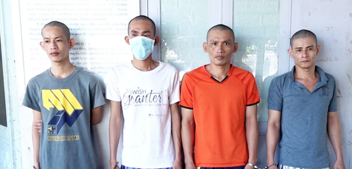 Hai gia đình ở An Giang hỗn chiến, 8 người bị khởi tố