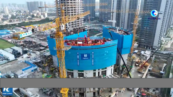 Cỗ máy khổng lồ xây nhà chọc trời của Trung Quốc hoạt động thế nào?