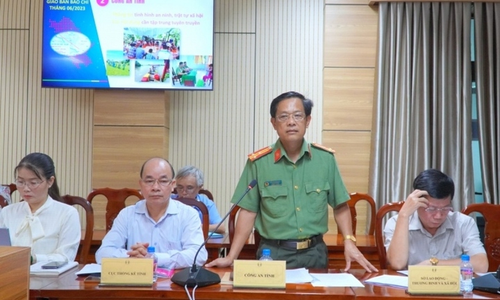 Vụ 4 biển số siêu đẹp ở Đồng Tháp: Chuyển hồ sơ sang Cơ quan cảnh sát điều tra 