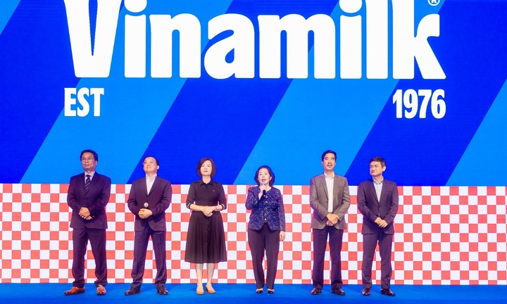 Vinamilk công bố nhận diện thương hiệu mới