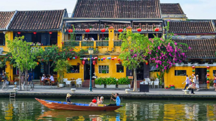 Di sản ‘chảy máu’ ở Hội An: Phố cổ được coi như ‘hàng hóa’