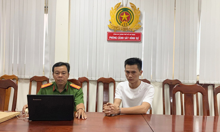 Bắt khẩn cấp 'trùm buôn' siêu xe Phan Công Khanh