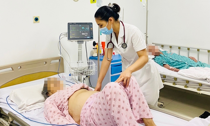 Người phụ nữ suy đa tạng sau khi ăn bánh tẻ