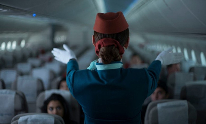 Bộ Y tế đề xuất quy định số đo vòng ngực đối với phi công, tiếp viên