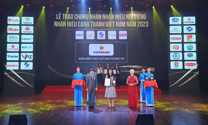 Vietbank vào Top 10 nhãn hiệu cạnh tranh Việt Nam 2023