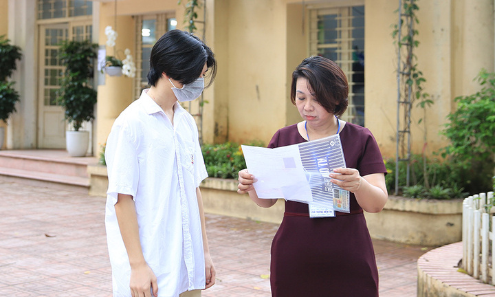 Sau khi biết điểm thi, thí sinh cần làm những gì?