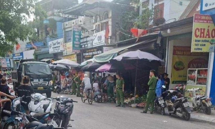 Nổ súng tại đám giỗ, 2 người bị thương