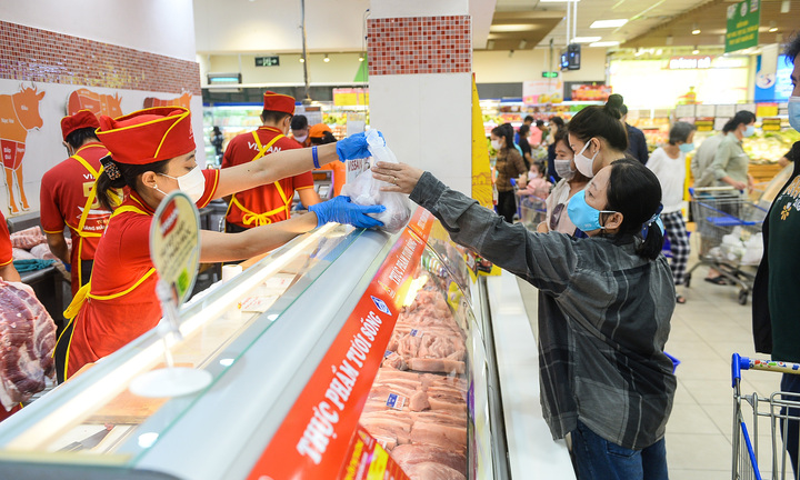 Co.opmart và Co.opxtra giảm giá mạnh 3 ngày cuối tuần