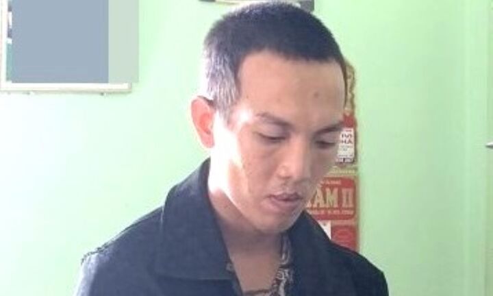 Bắt giam 2 thanh niên vác súng, dao tự chế đi đòi nợ thuê