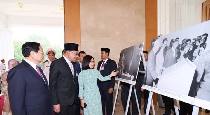 Thủ tướng Malaysia Anwar Ibrahim kết thúc tốt đẹp chuyến thăm Việt Nam