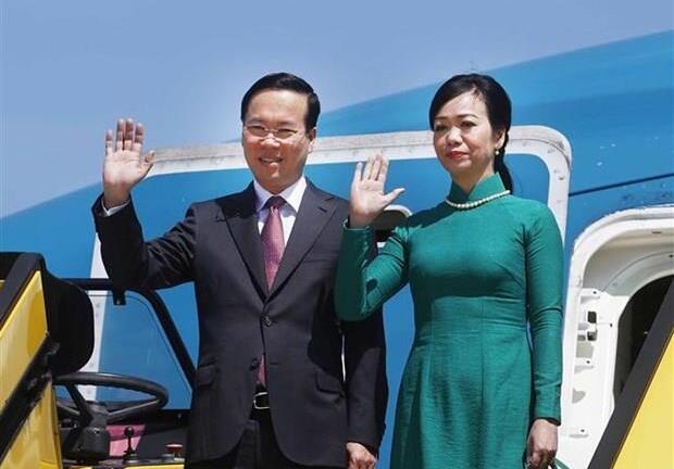 Chủ tịch nước tới Vienna, bắt đầu thăm chính thức Cộng hòa Áo