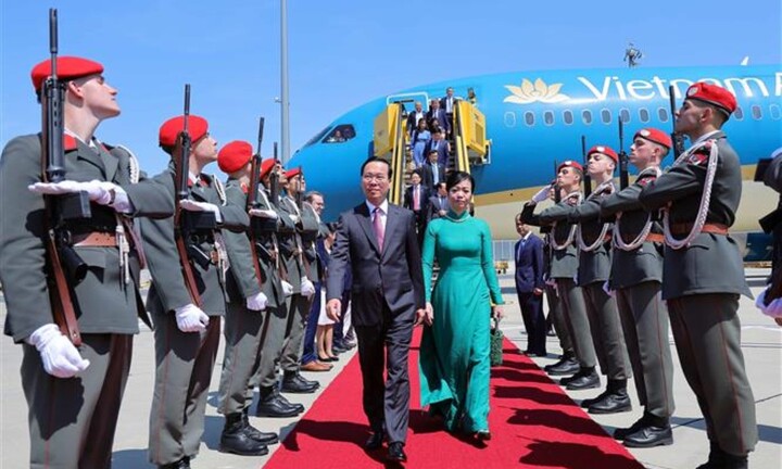 Chủ tịch nước Võ Văn Thưởng gặp gỡ các Đại sứ Việt Nam tại khu vực châu Âu