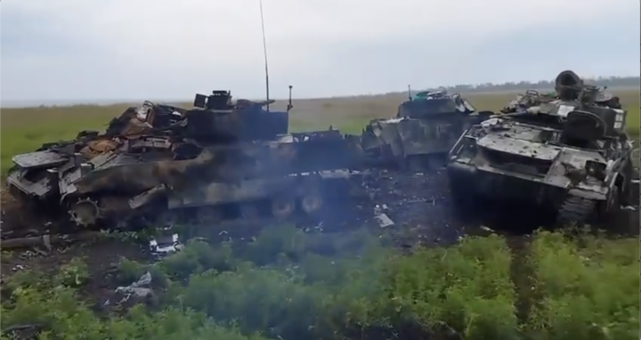 Lính Nga đăng video 'nghĩa địa' xe thiết giáp Bradley ở Zaporizhzhia