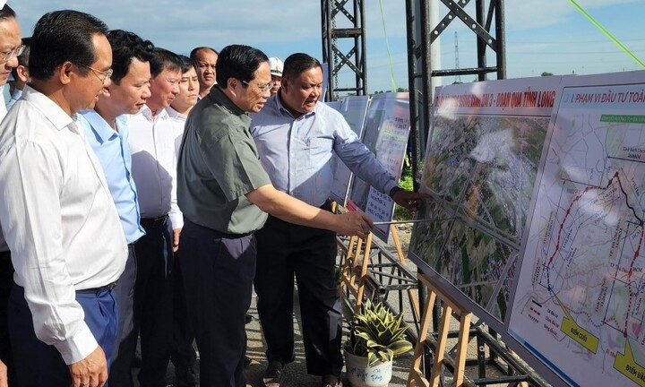 Thủ tướng kiểm tra dự án đường vành đai 3 TP.HCM qua Long An