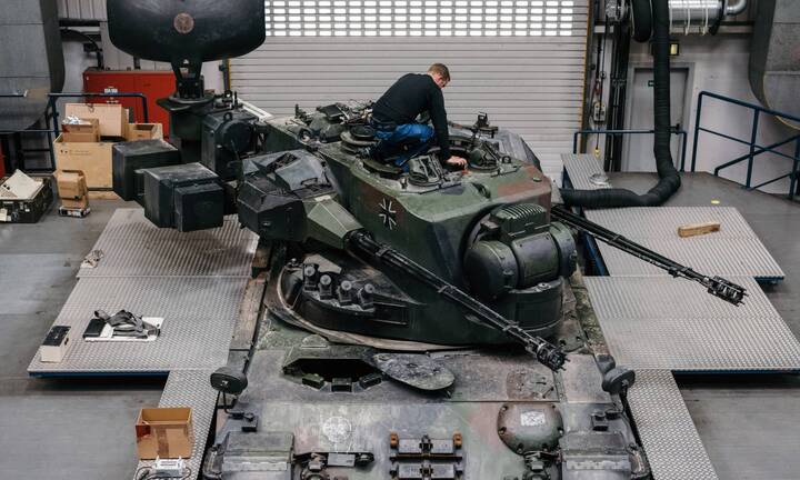 Các nước NATO 'dọn kho' vũ khí cũ gửi viện trợ cho Ukraine