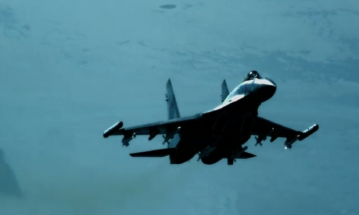 UAV Mỹ ngắm tên lửa vào chiến đấu cơ Nga