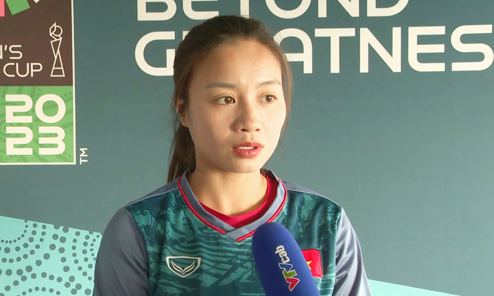 Hoàng Thị Loan: Đội tuyển nữ Việt Nam khao khát bàn thắng nên nóng vội