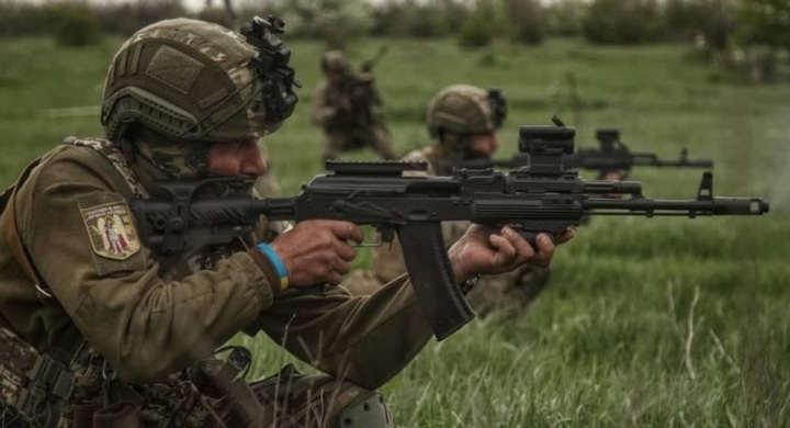 2.000 biệt kích Ukraine được huấn luyện tại Anh