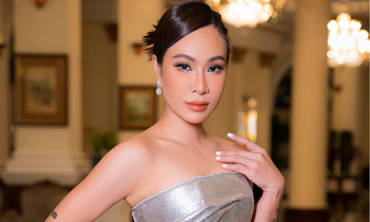 Lên tiếng về clip bị khán giả giật mic khi đang diễn, Uyên Linh càng gây bức xúc