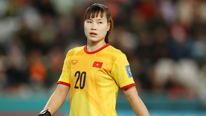 Xem cầu thủ Hà Lan 'nã đại bác' hơn 100km/h xé lưới tuyển nữ Việt Nam