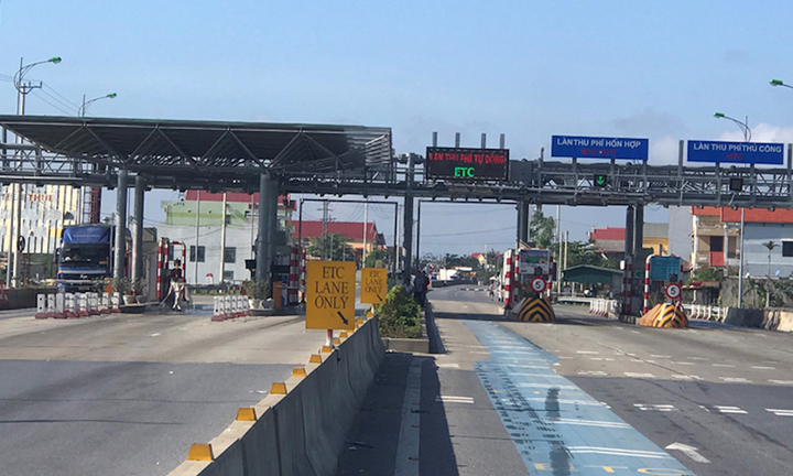 Ô tô không đủ tiền trong tài khoản trả phí tự động có bị phạt? 