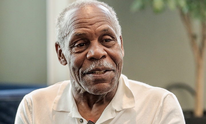 Tài tử Mỹ Danny Glover: Chúng tôi có mặt ở Việt Nam để sửa chữa sai lầm trong quá khứ