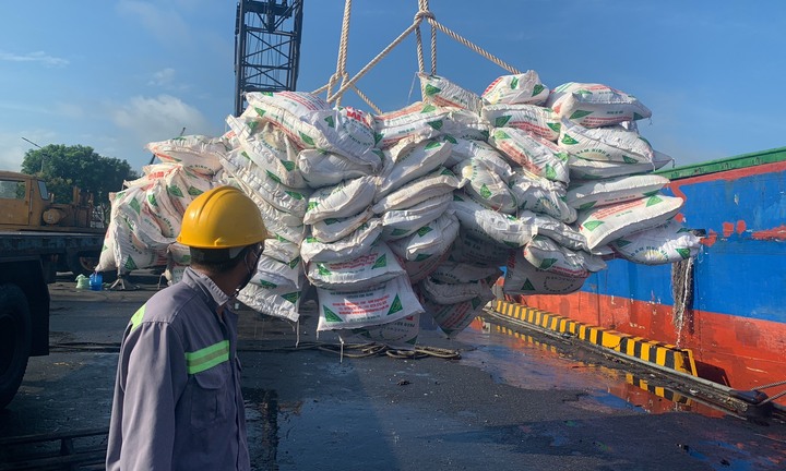 Thanh lý lô hàng phân ure Đạm Ninh Bình