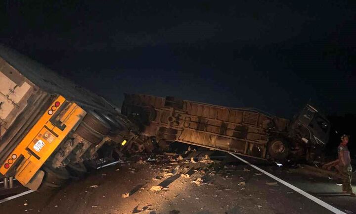 Tai nạn trên cao tốc Đà Nẵng - Quảng Ngãi, giao thông ách tắc nhiều giờ