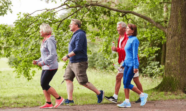 Đi bộ nhanh hay chậm tốt hơn?