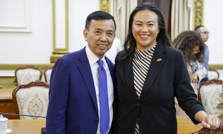 Thị trưởng Oakland: ‘Vua rác’ David Dương đang cống hiến rất nhiều cho TP.HCM