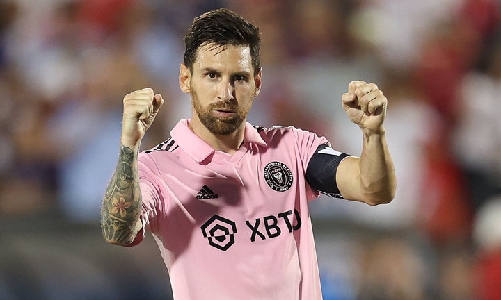 Messi phô diễn đẳng cấp siêu hạng giúp Inter Miami ngược dòng khó tin