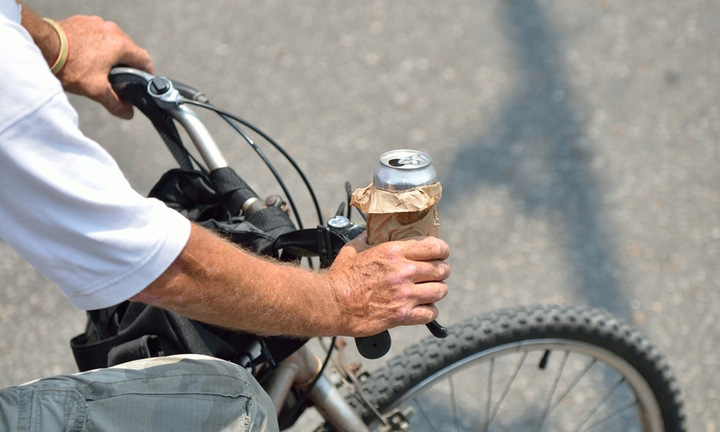 Xử phạt người đàn ông ở Thái Bình đi xe đạp vi phạm nồng độ cồn