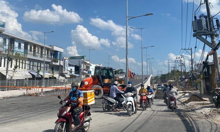 Dự báo thời tiết TP.HCM hôm nay 8/8: Ngày nắng, nhiệt độ 26-34 độ C