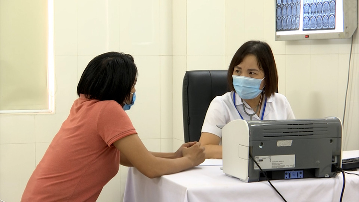 Ngứa ngáy toàn thân, đi khám mới biết bị nhiễm giun đũa chó mèo