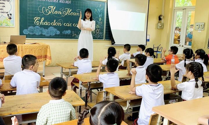 Thông tin 'trường đòi phụ huynh tặng điều hòa' là không chính xác