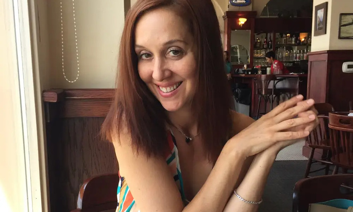 42 tuổi vẫn làm 'bé đường' và nhận 500 USD mỗi lần hẹn hò