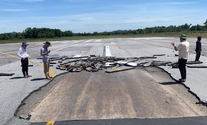 Cục Hàng không xác định nguyên nhân bong tróc đường băng sân bay Vinh