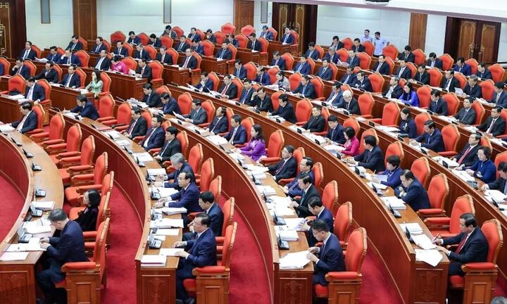 Vì sao Bộ Chính trị ra quy định mới về kiểm soát quyền lực với công tác cán bộ?