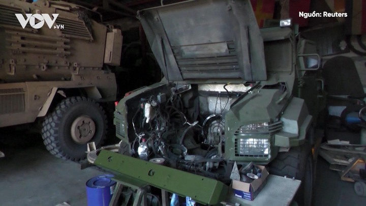 Bên trong nhà xưởng bí mật sửa chữa thiết bị phương Tây ở Ukraine