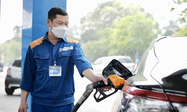 Giá dầu thế giới liên tiếp giảm, giá xăng trong nước kỳ tới sẽ thế nào?