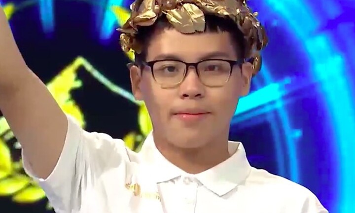 Nam sinh Đà Nẵng lập kỷ lục thời gian trả lời từ khóa Olympia, giành vòng nguyệt quế