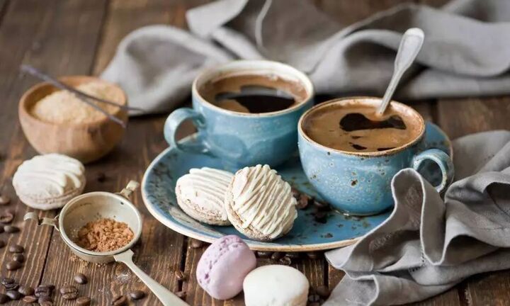 Uống cà phê nhiều có bị vô sinh không?