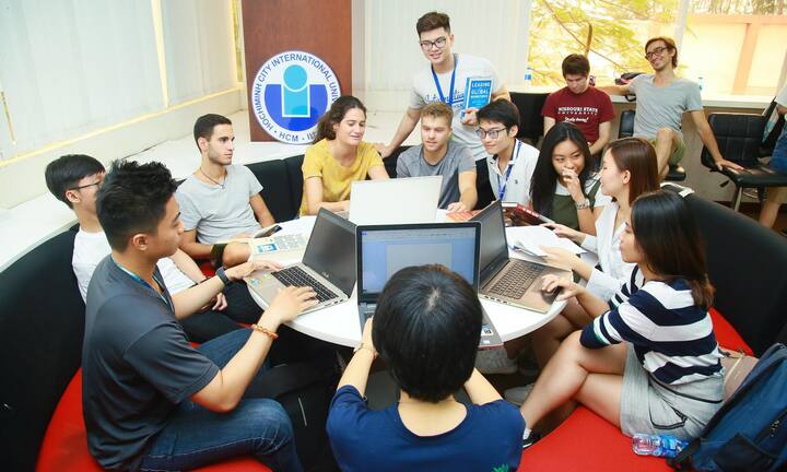 Hai trường thành viên Đại học Quốc gia TP.HCM công bố điểm chuẩn 2023