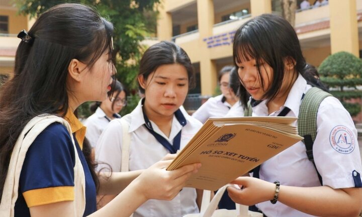 Thêm một trường đại học công bố điểm chuẩn 2023