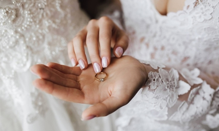 Đã có bầu, vị hôn thê vẫn nằng nặc đòi hủy cưới vì lý do không tin nổi