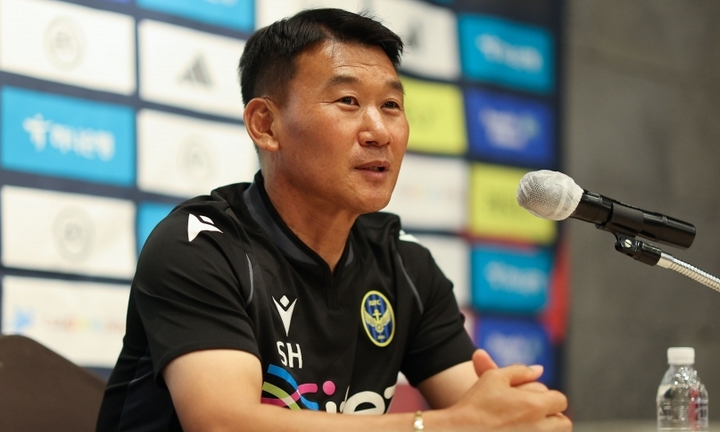 HLV Incheon: CLB Hải Phòng không phải đội bóng dễ chơi